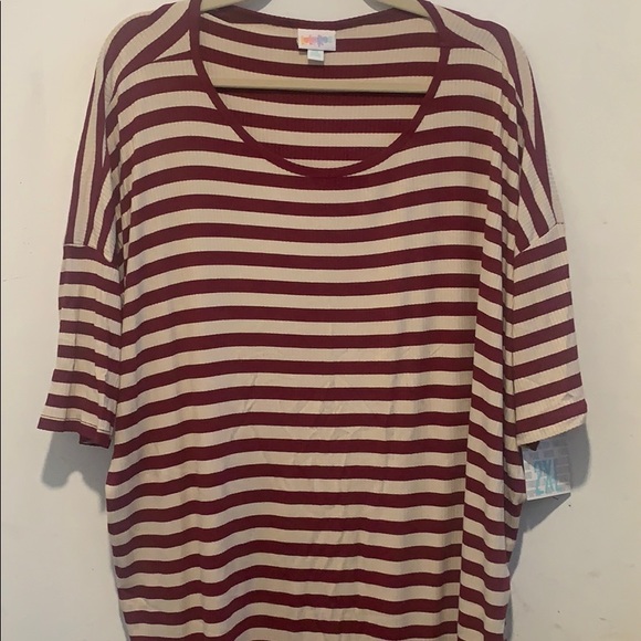 Lularoe 2XL Irma top - Picture 4 of 5